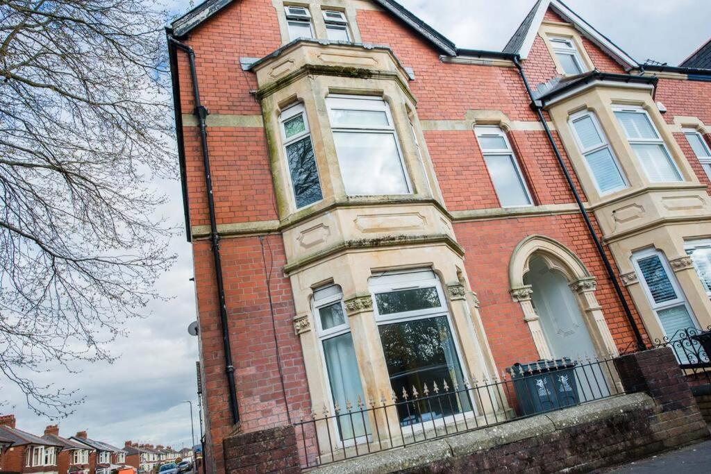 1 Bed Central Cardiff Apartment Exterior photo