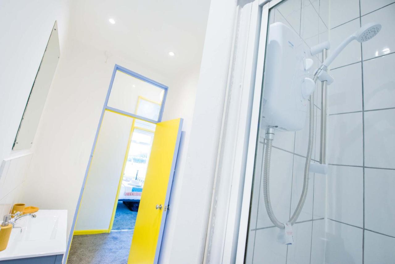 1 Bed Central Cardiff Apartment Exterior photo